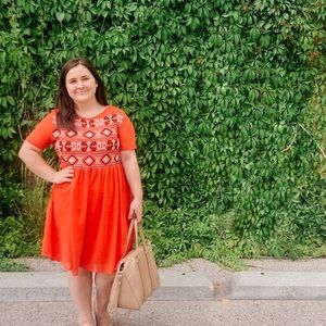 Meet your Posher, Janelle